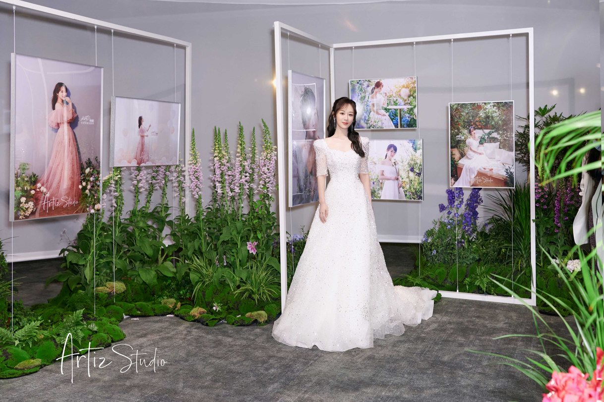Artiz Studio(韓國藝匠)攜手明星創意師楊紫以光為載體,聯合打造Artiz楊紫光影藝術展
