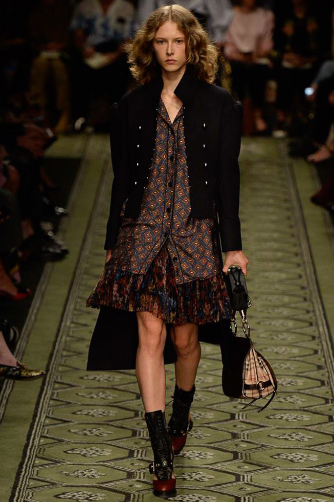 Burberry 2016九月系列男女時(shí)裝秀