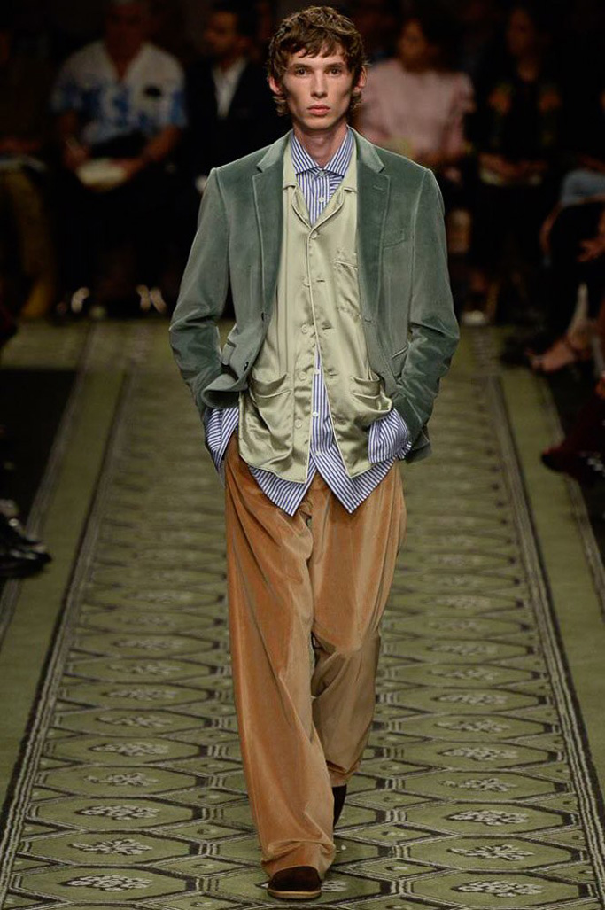Burberry 2016九月系列男女時(shí)裝秀