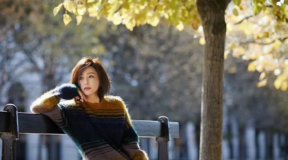張天愛的西裝、佟麗婭的針織衫，張鈞甯劉雯同款風衣你都準備好了？