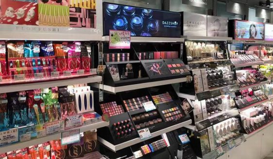 內地買不到的DAZZSHOP彩妝，在香港@cosme超凡人氣登場！