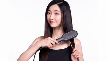 樂(lè)程式負(fù)離子直發(fā)梳，炸毛女孩的救星，小白也能秒變?cè)煨蛶?/></a>
                                        </div>
                                        <h3 class=