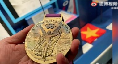 徐莉佳的倫敦奧運(yùn)金牌氧化了，還是咱北京奧運(yùn)會金牌靠譜！