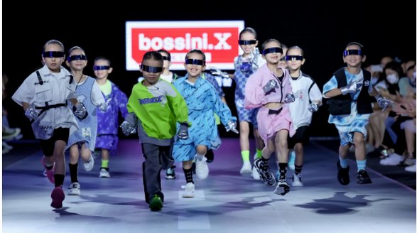 bossini.X KIDS品牌2023SS訂貨會打造虛擬世界——X玩家，頑出天性