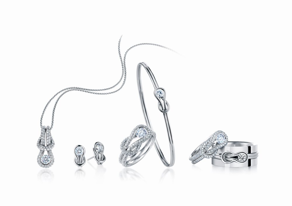 Forevermark®永恒印記Encordia®擁愛(ài)系列：經(jīng)典之結(jié) 深情相擁